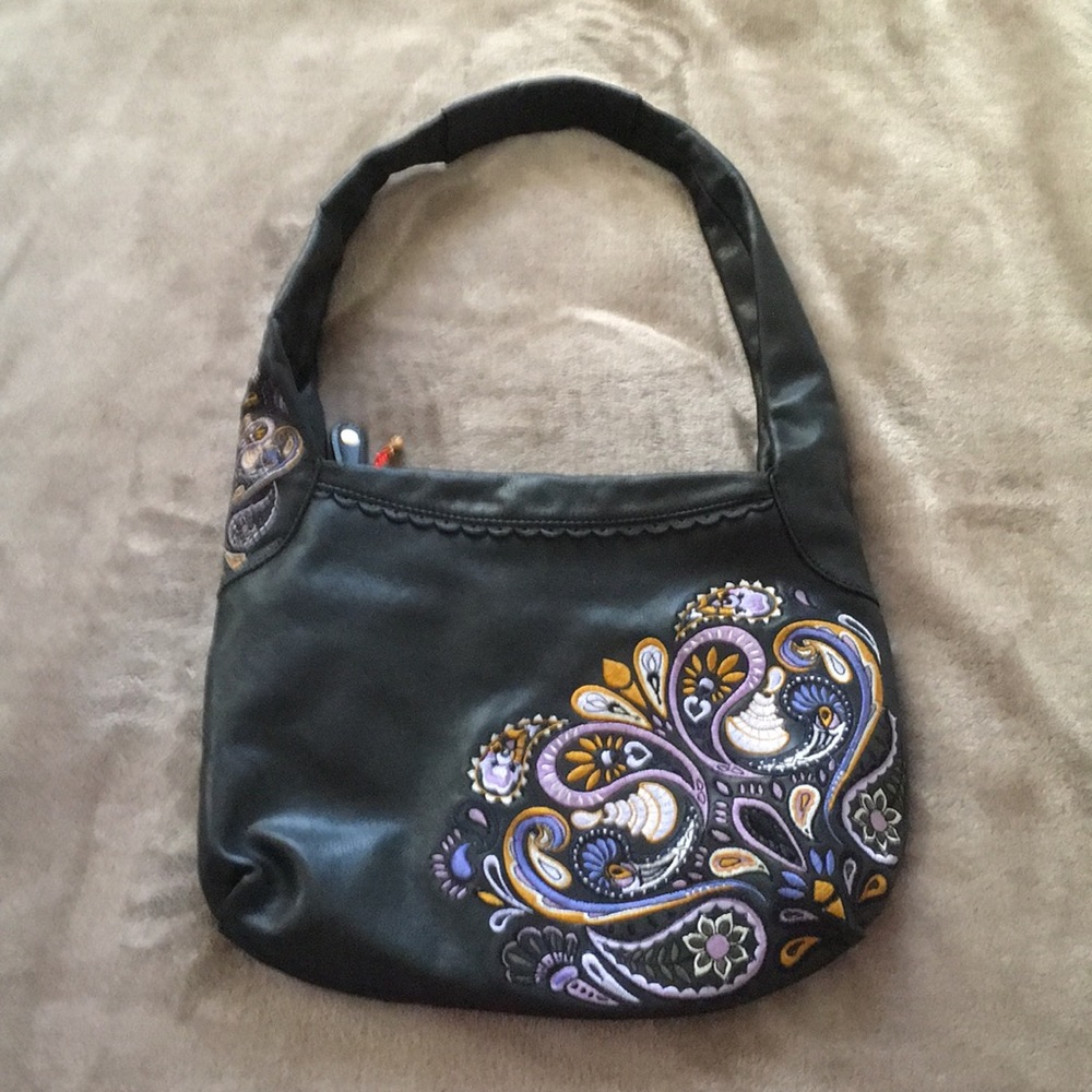 Isabella Fiore Embroidered Shoulder Bag Boho